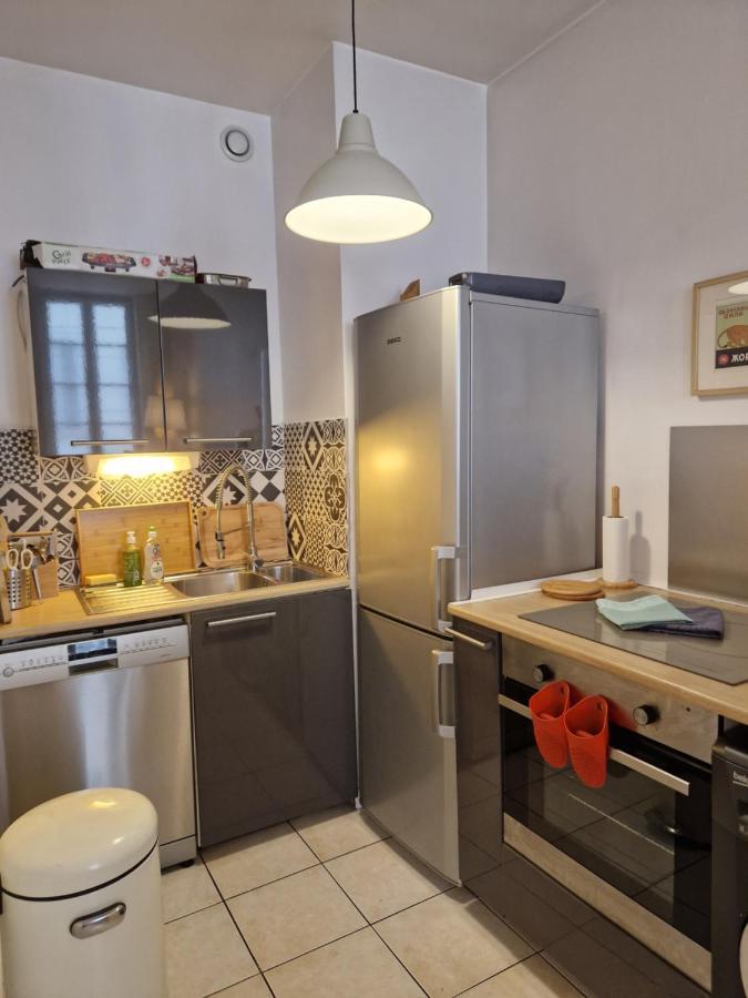 Apartamento 2 Pieces Dans Le Centre Avec Petite Terrasse 3*** Marsella Exterior foto